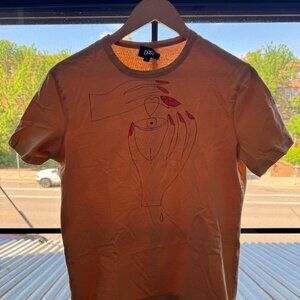 RARE UNIQUE Dust Hand Drawn Effect French Tee